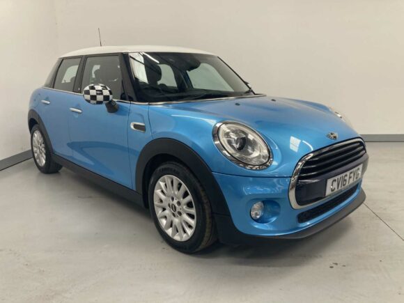 Mini Hatchback 1.5 Cooper  for sale